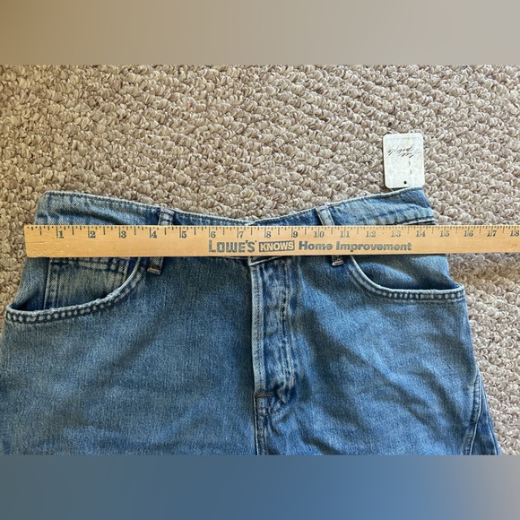 Free People NWT We The Free Westward Demi Barrel Jeans Size 28 - Picture 5 of 8